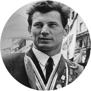 Aleksandr Medved - Wrestler