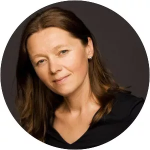 Alena Cherny - Pianist