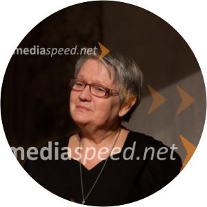 Alenka Zrnec photograph