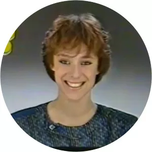 Alessandra Buzzi - Television presenter