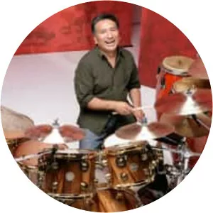 Alex Acuña - Peruvian drummer