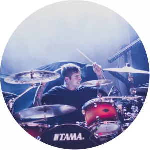 Alex Ballew Musician - Music performer