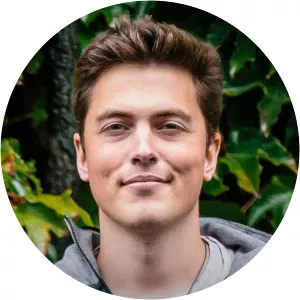 Alex Mac Caw - Engineer