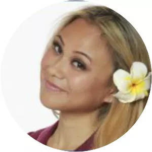 Alex Ow - TV personality