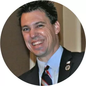 Alex Poulter photograph