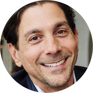 Alex Vouvalides photograph