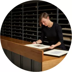 Alexa Greist - Author