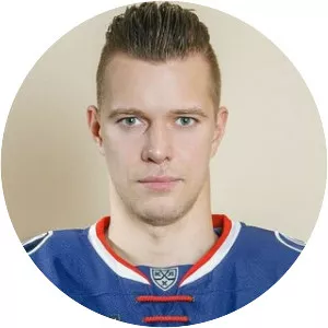 Alexander Avtsin - Ice hockey right wing