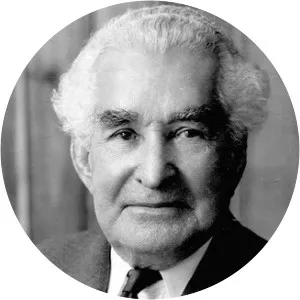 Alexander Bustamante