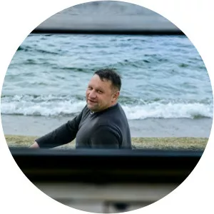 Alexander Deriglazov