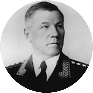 Alexander Gorbatov - Soviet general