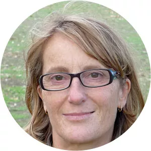 Alexandra Barratt - Researcher