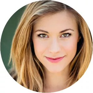 Alexandra Case - Actress