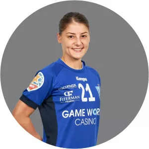 Alexandra Dindiligan - Romanian handball player