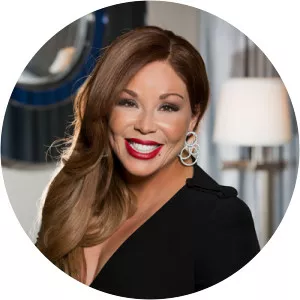 Alexandra Marie Llewellyn photograph