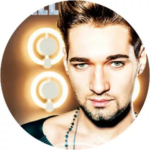 Alexis Hall - Author