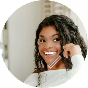 Alexis Samone - Actress