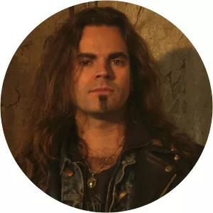 Alexx Stahl - Singer