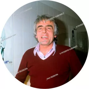 Alfons Kerner - Nena's father