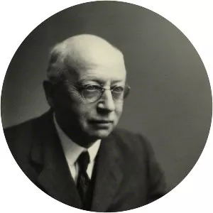 Alfred Eckhard Zimmern - Historian