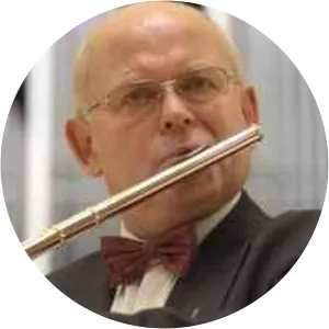 Algirdas Vizgirda Musician