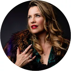 Ali McGregor - Australian soprano