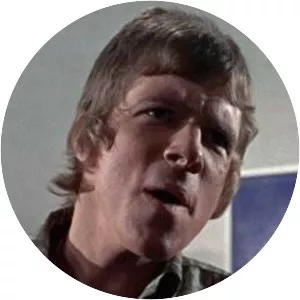 Ali McKenzie - Musical artist