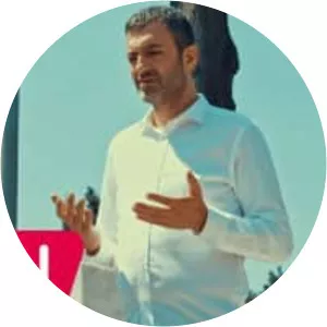 Ali Sinanoglu - Musical artist