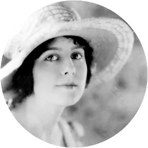 Alice Calhoun - American film actress