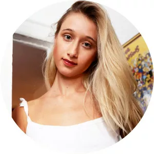 Alice Gregory photograph