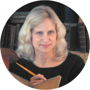 Alice Leonhardt - Author