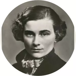 Alice Montague - Wallis Simpson's mother