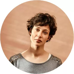 Alice Zeniter - French novelist