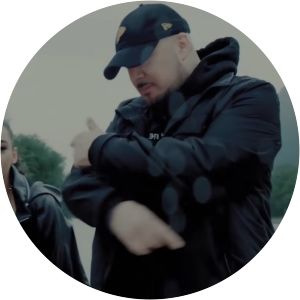 Alies - Musical artist