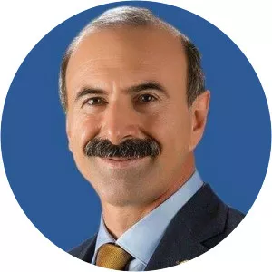 Alim Tunç - Politician