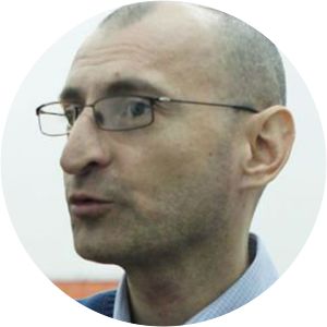 Alin Ciupală - Writer