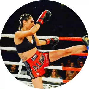 Aline Pereira - Brazilian kickboxer