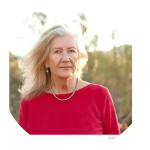 Aline Smithson - Author