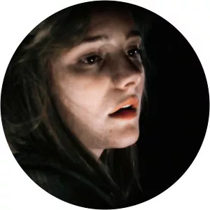 Alisa Reznik photograph