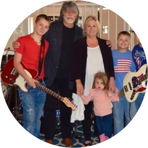 Alison Sena Yeuell photograph