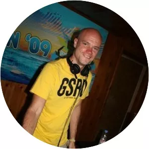 Alistair Storm - Musical artist