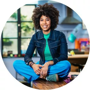 Alix Konadu - Actress