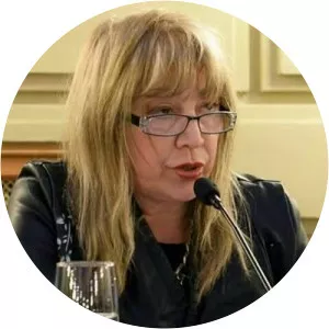 Aliza Damiani - Natacha Jaitt's mother