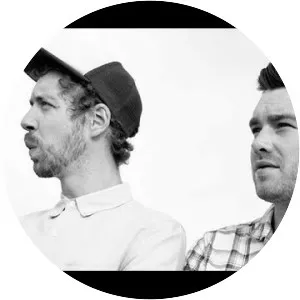 All Tvvins - Pop band