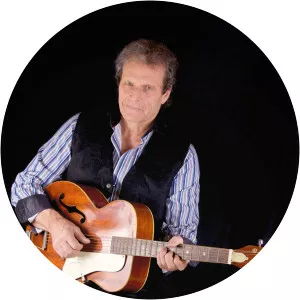 Allan Soberman - Singer