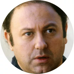 Allen Garfield - American film actor