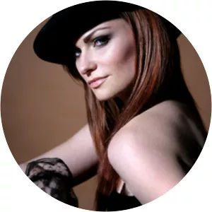 Allison Gray - Singer