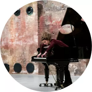 Allora - Visual artist