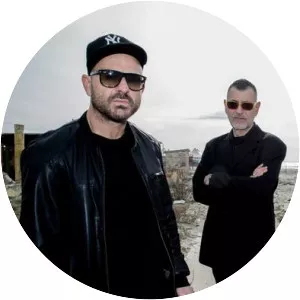 Almamegretta - Musical group