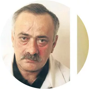 Alp Eymur photograph